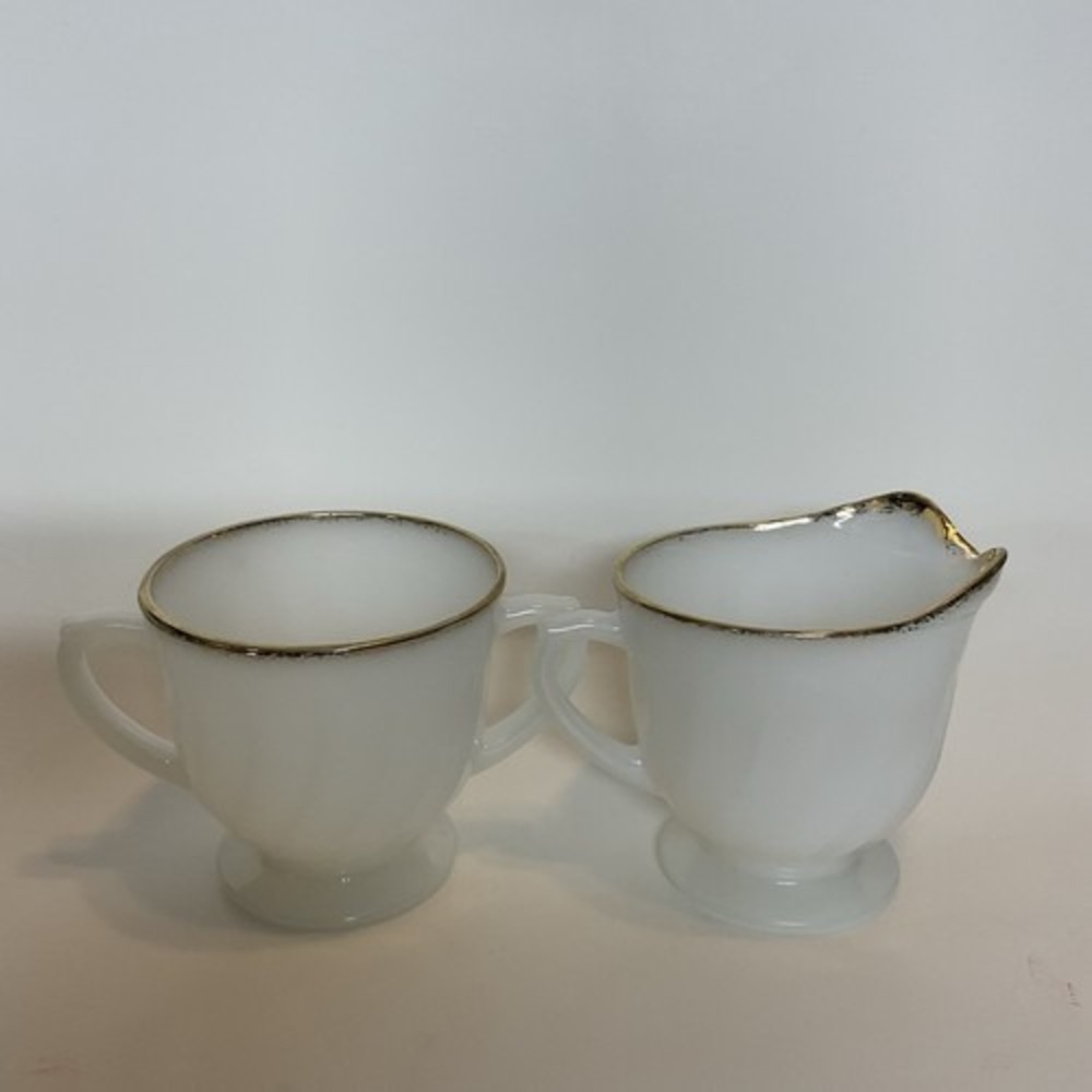 VTG Anchor Hocking White Oven Fire King Milk/Creamer & Sugar Cup Set USA Glass
